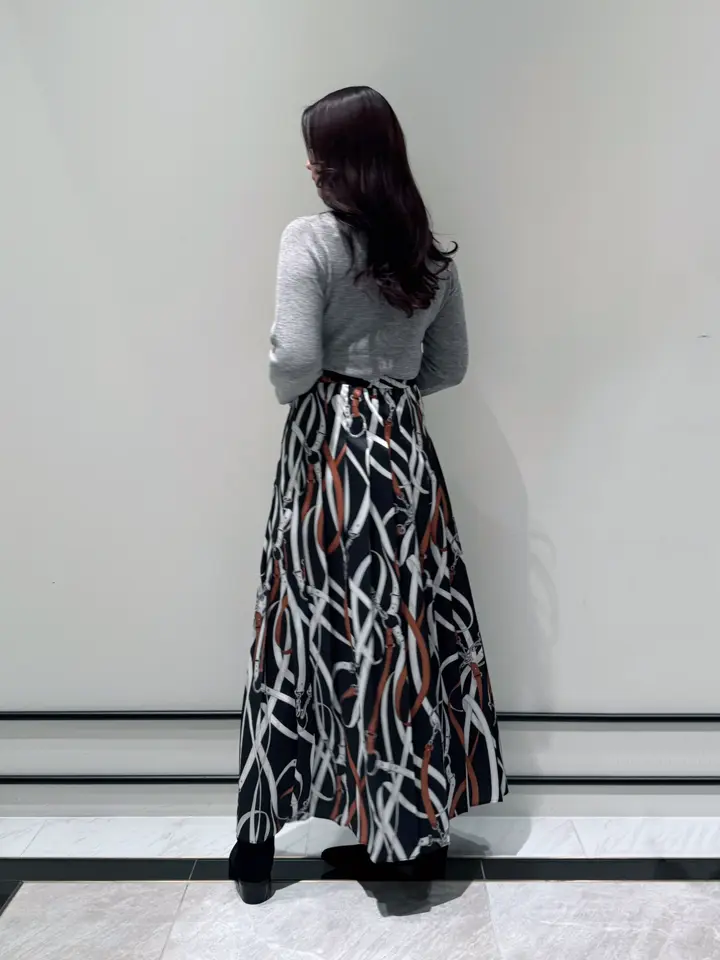 GRACE CONTINENTAL MOMOKO コーディネート画像