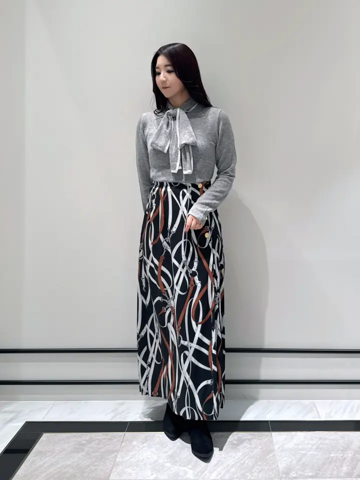 GRACE CONTINENTAL MOMOKO コーディネート画像