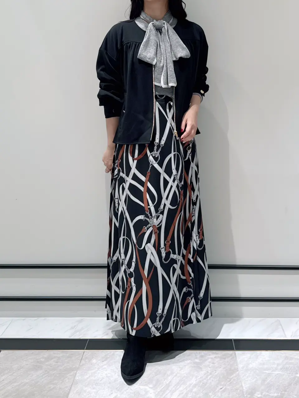 GRACE CONTINENTAL MOMOKO コーディネート画像