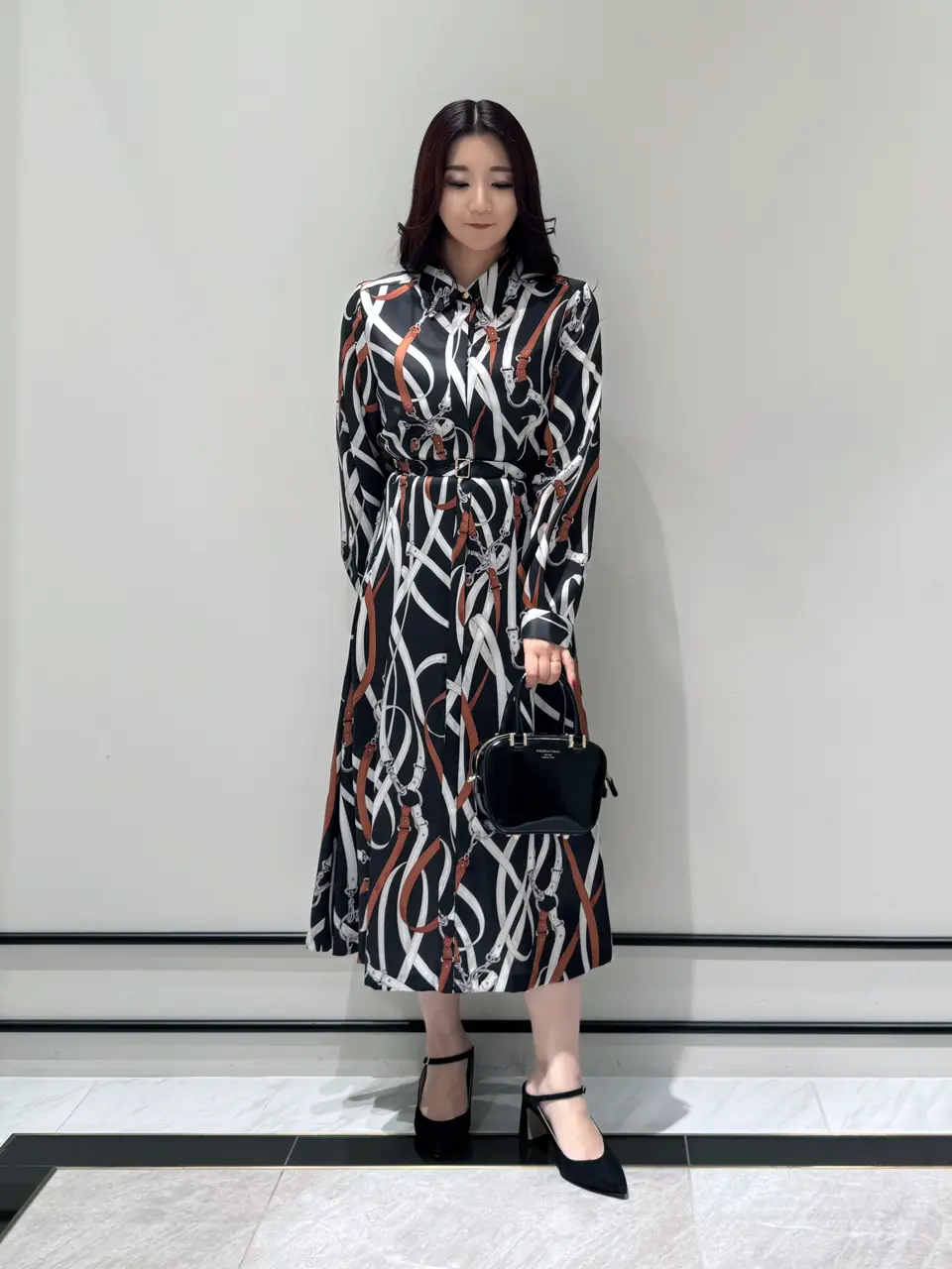 GRACE CONTINENTAL MOMOKO コーディネート画像