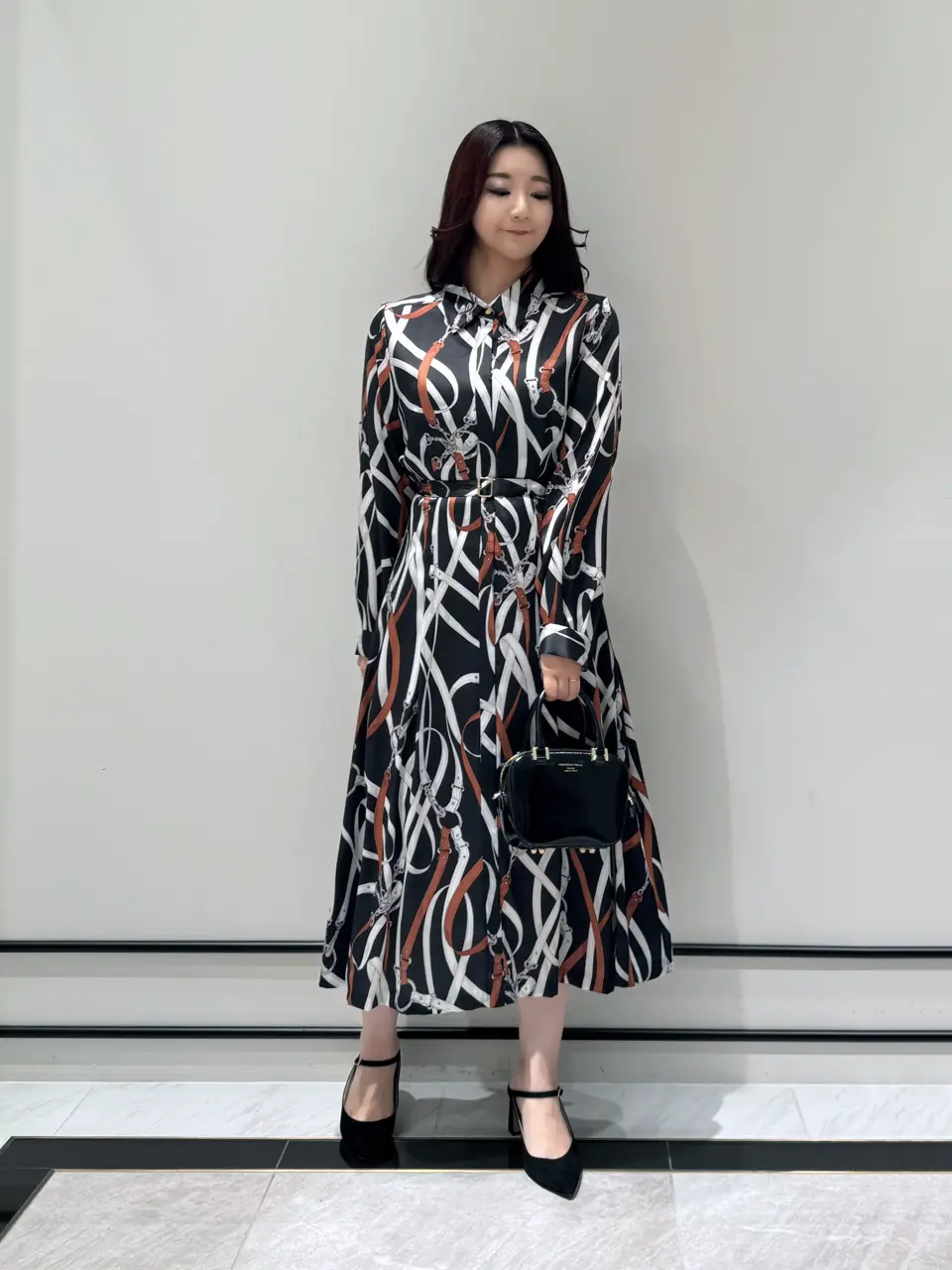 GRACE CONTINENTAL MOMOKO コーディネート画像