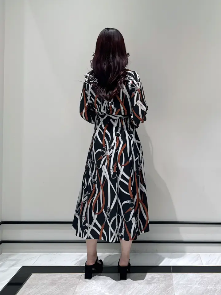 GRACE CONTINENTAL MOMOKO コーディネート画像