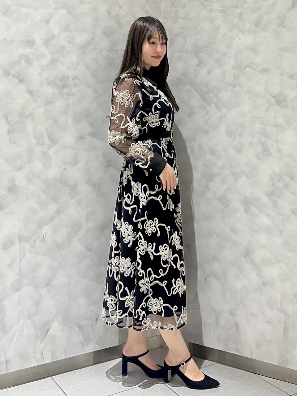 GRACE CONTINENTAL 根本　紗良 コーディネート画像