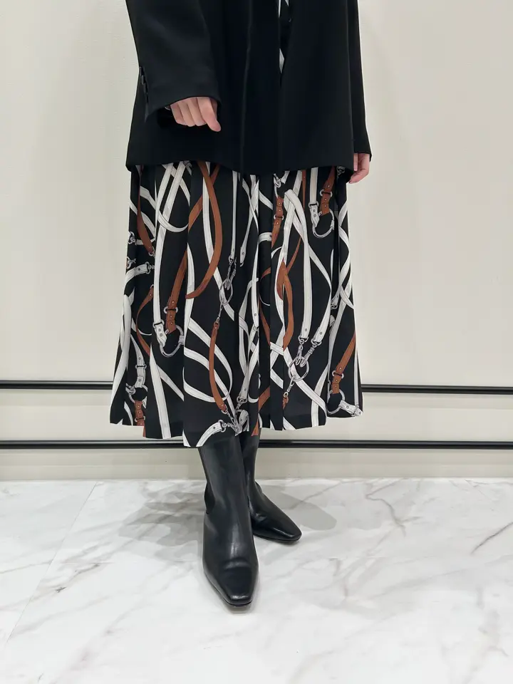 GRACE CONTINENTAL Wakazono コーディネート画像