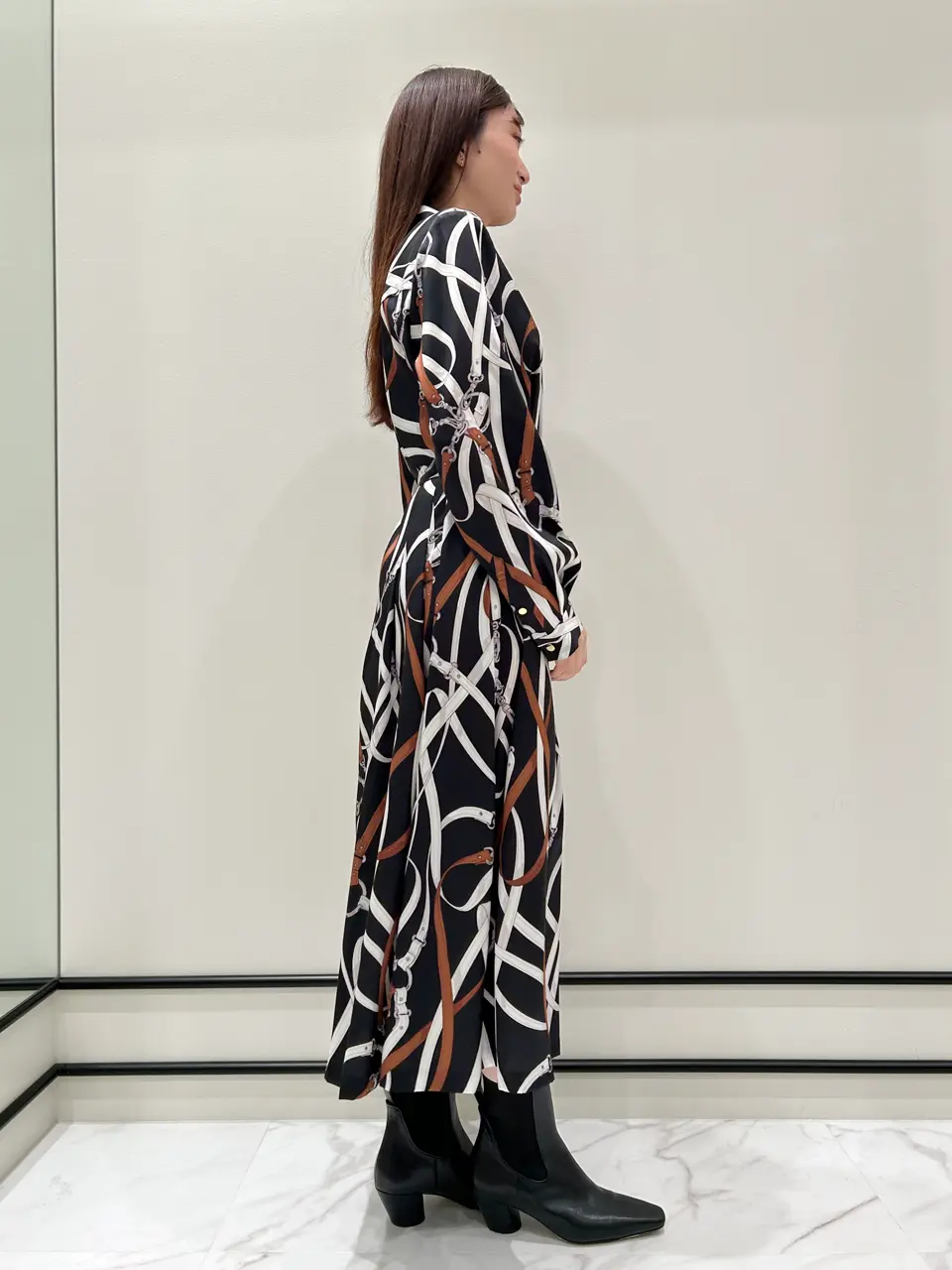 GRACE CONTINENTAL 若園　ひかり コーディネート画像