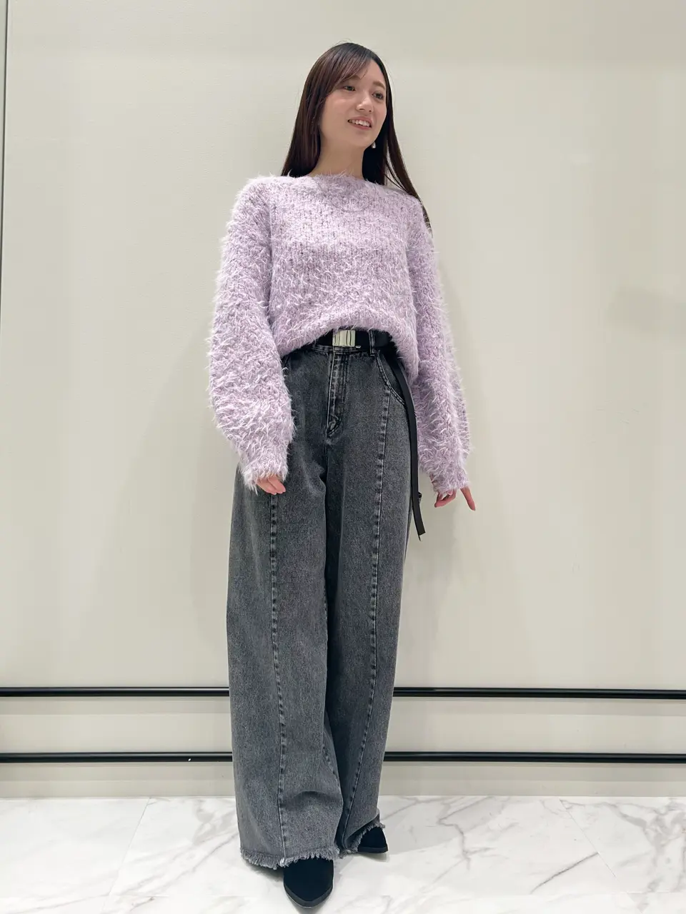  若園　ひかり コーディネート画像