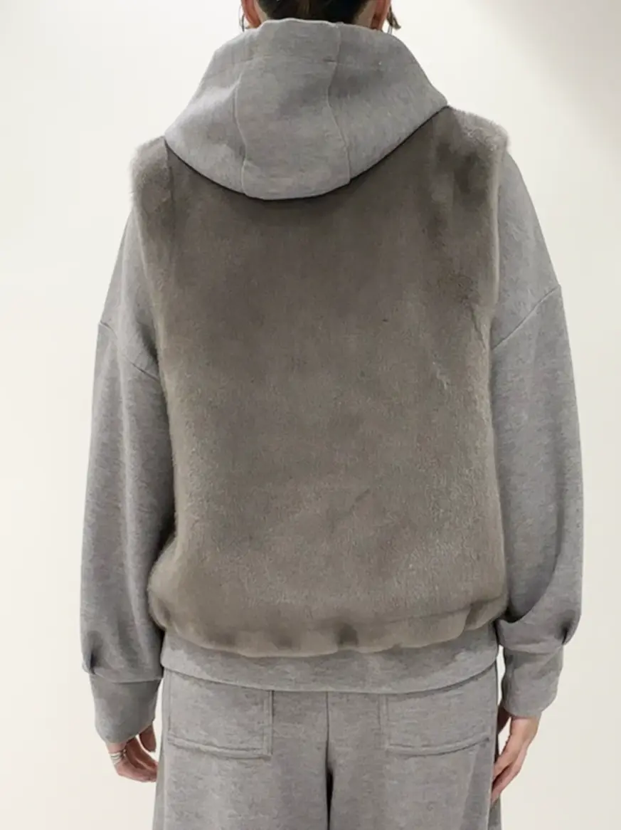 GRACE CONTINENTAL 遠藤　みずき コーディネート画像