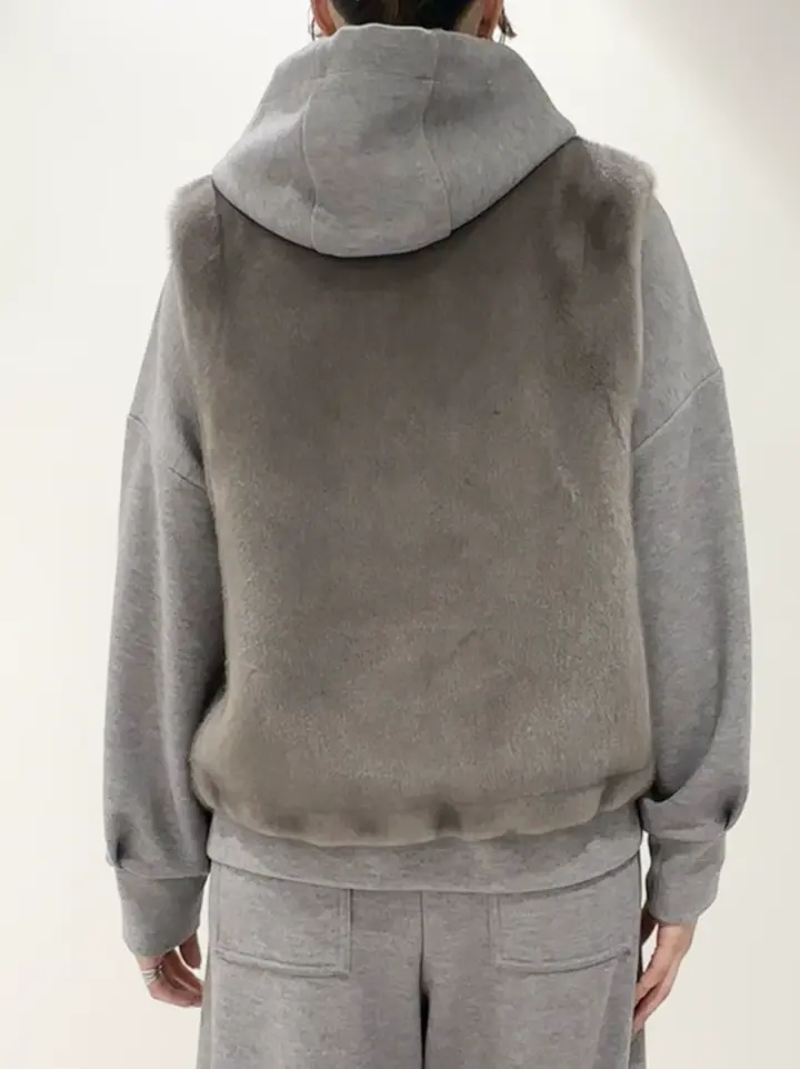 GRACE CONTINENTAL 遠藤　みずき コーディネート画像