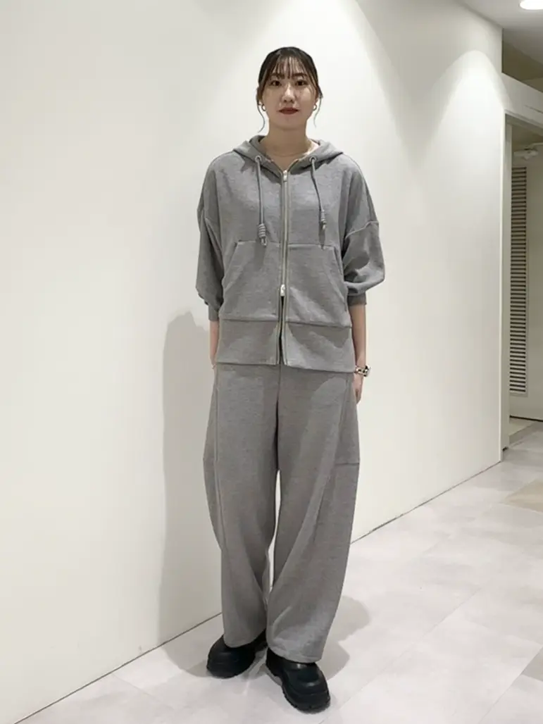 GRACE CONTINENTAL 遠藤　みずき コーディネート画像