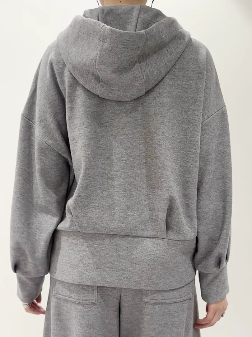 GRACE CONTINENTAL 遠藤　みずき コーディネート画像