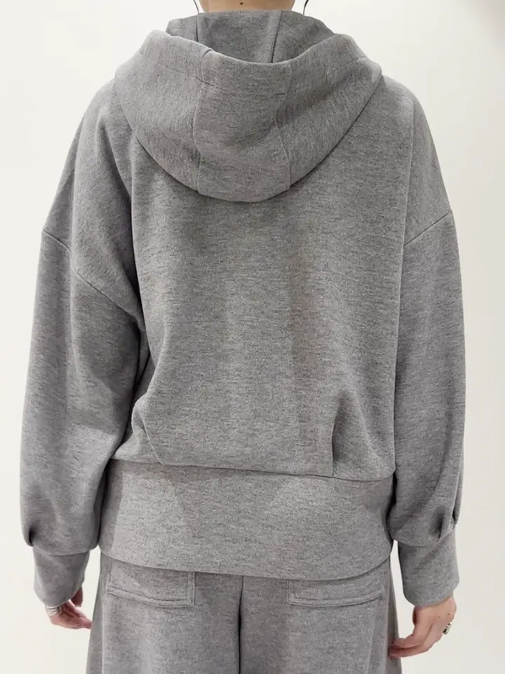 GRACE CONTINENTAL 遠藤　みずき コーディネート画像