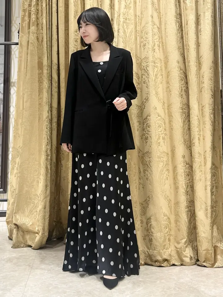 GRACE CONTINENTAL 狩野　珠季 コーディネート画像