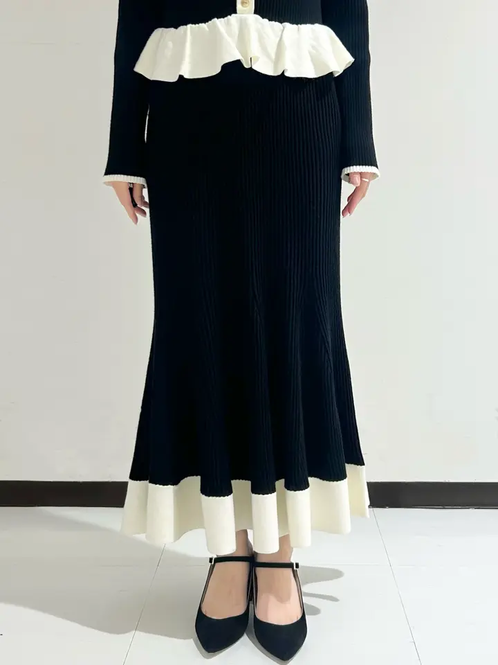 GRACE CONTINENTAL 狩野　珠季 コーディネート画像