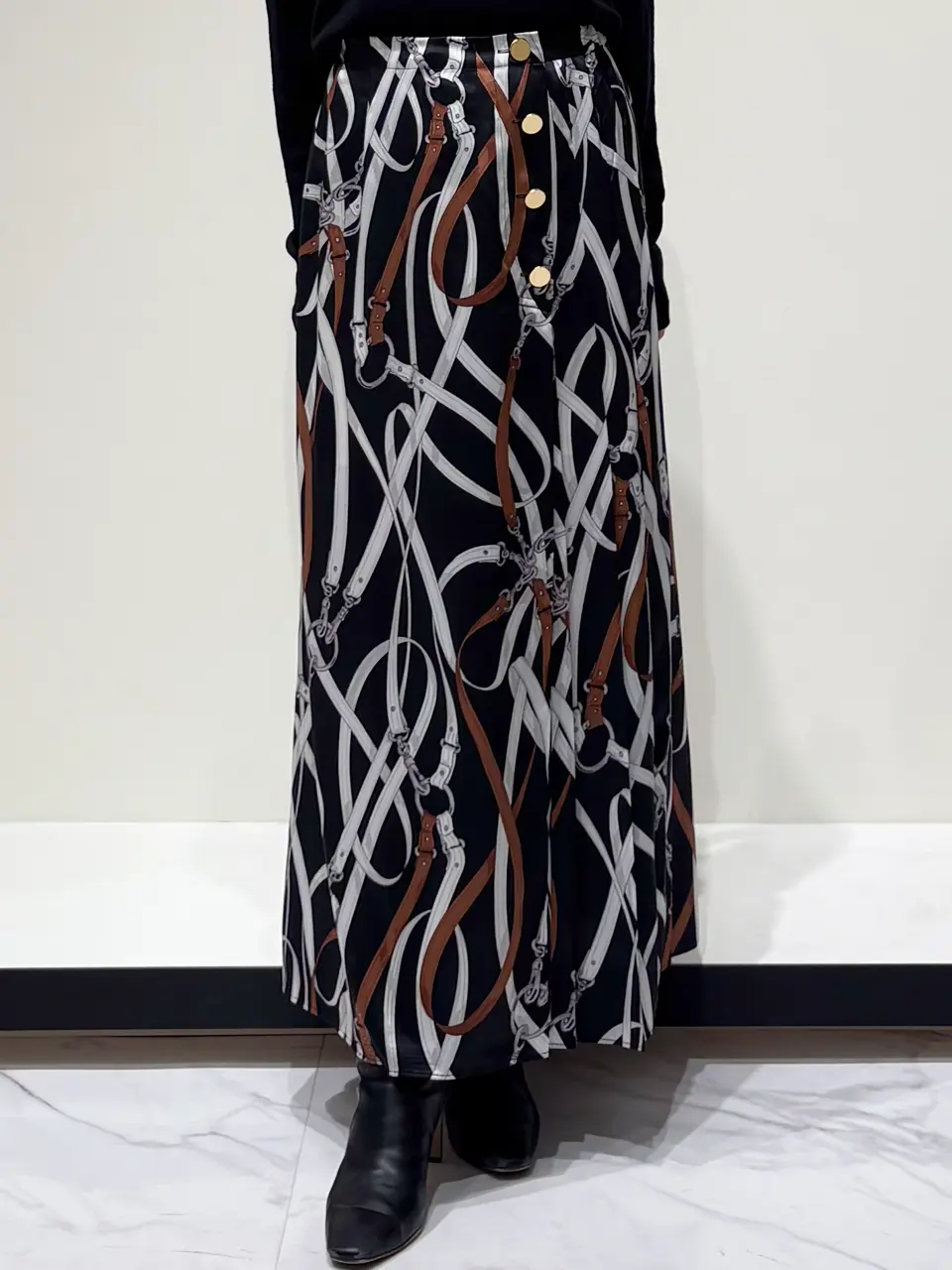 GRACE CONTINENTAL 平野 裕華 コーディネート画像