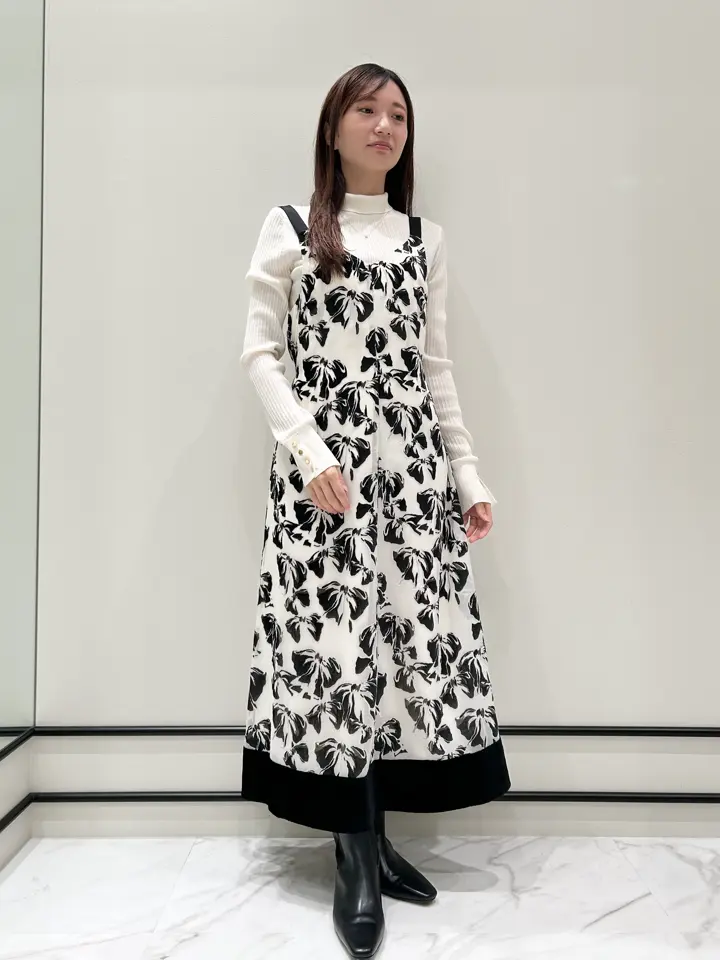 GRACE CONTINENTAL 若園　ひかり コーディネート画像