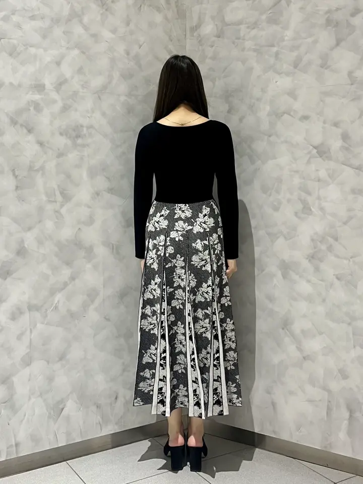 GRACE CONTINENTAL 根本　紗良 コーディネート画像