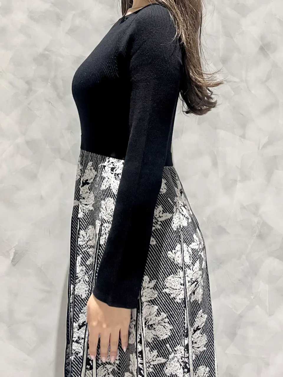 GRACE CONTINENTAL 根本　紗良 コーディネート画像