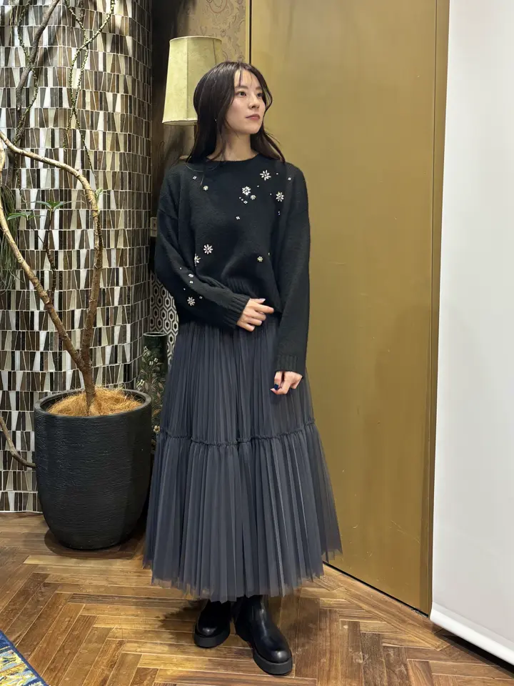 GRACE CONTINENTAL Hikaru Okada コーディネート画像