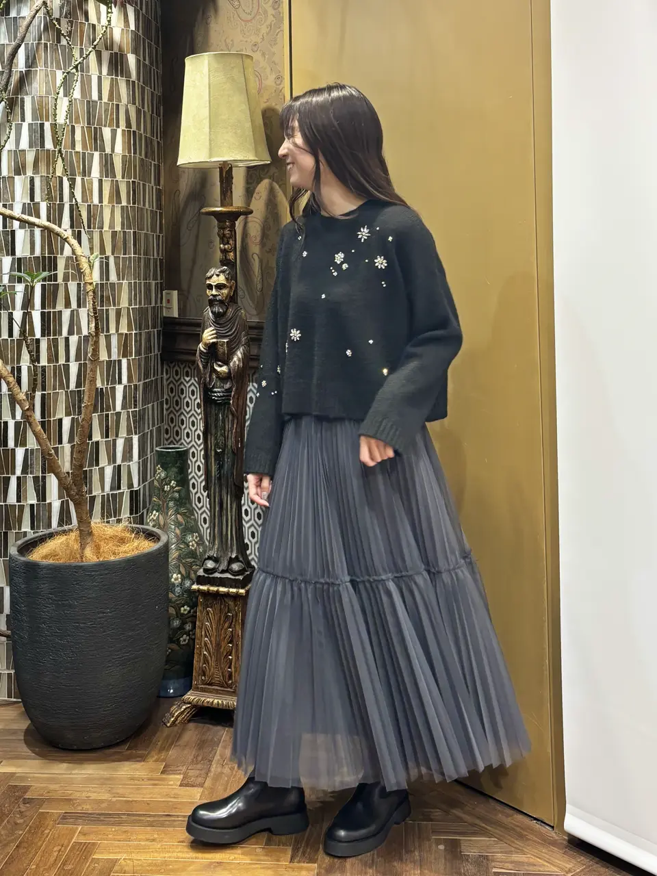 GRACE CONTINENTAL Hikaru Okada コーディネート画像