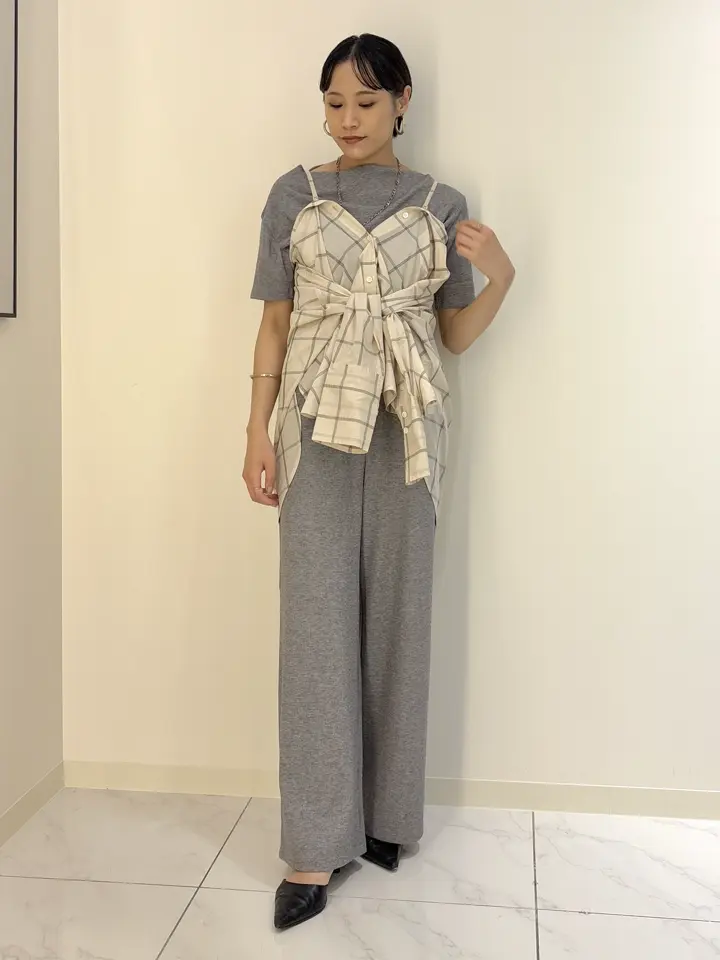 GRACE CONTINENTAL haruka iwasaki コーディネート画像