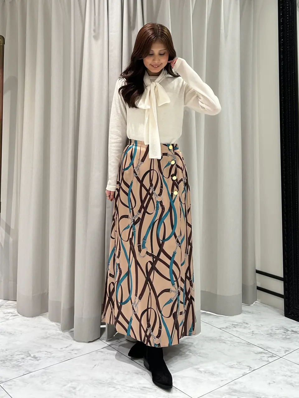 GRACE CONTINENTAL 志田　悠 コーディネート画像