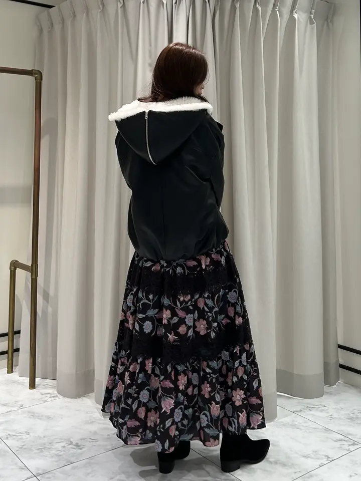 GRACE CONTINENTAL 志田　悠 コーディネート画像