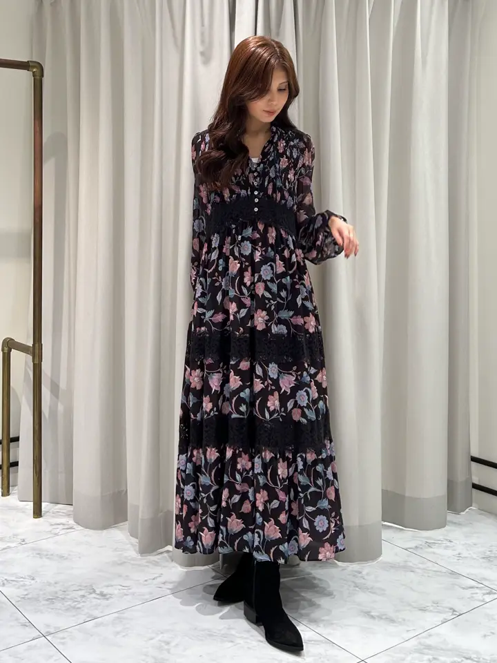 GRACE CONTINENTAL 志田　悠 コーディネート画像