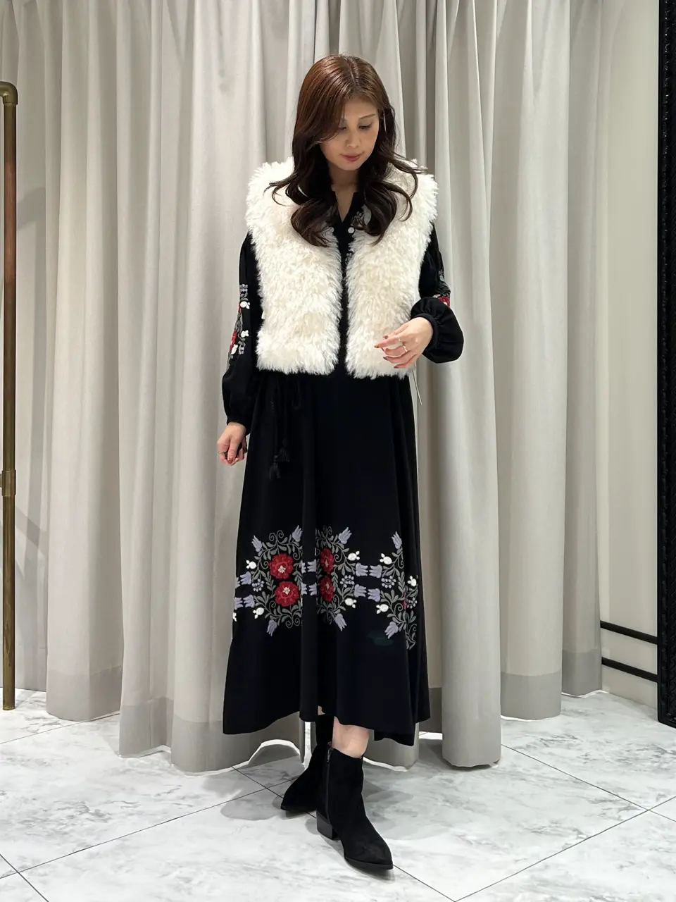 GRACE CONTINENTAL 志田　悠 コーディネート画像