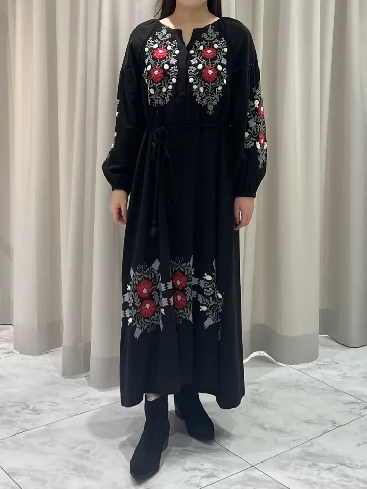 GRACE CONTINENTAL 赤坂 梨来 コーディネート画像