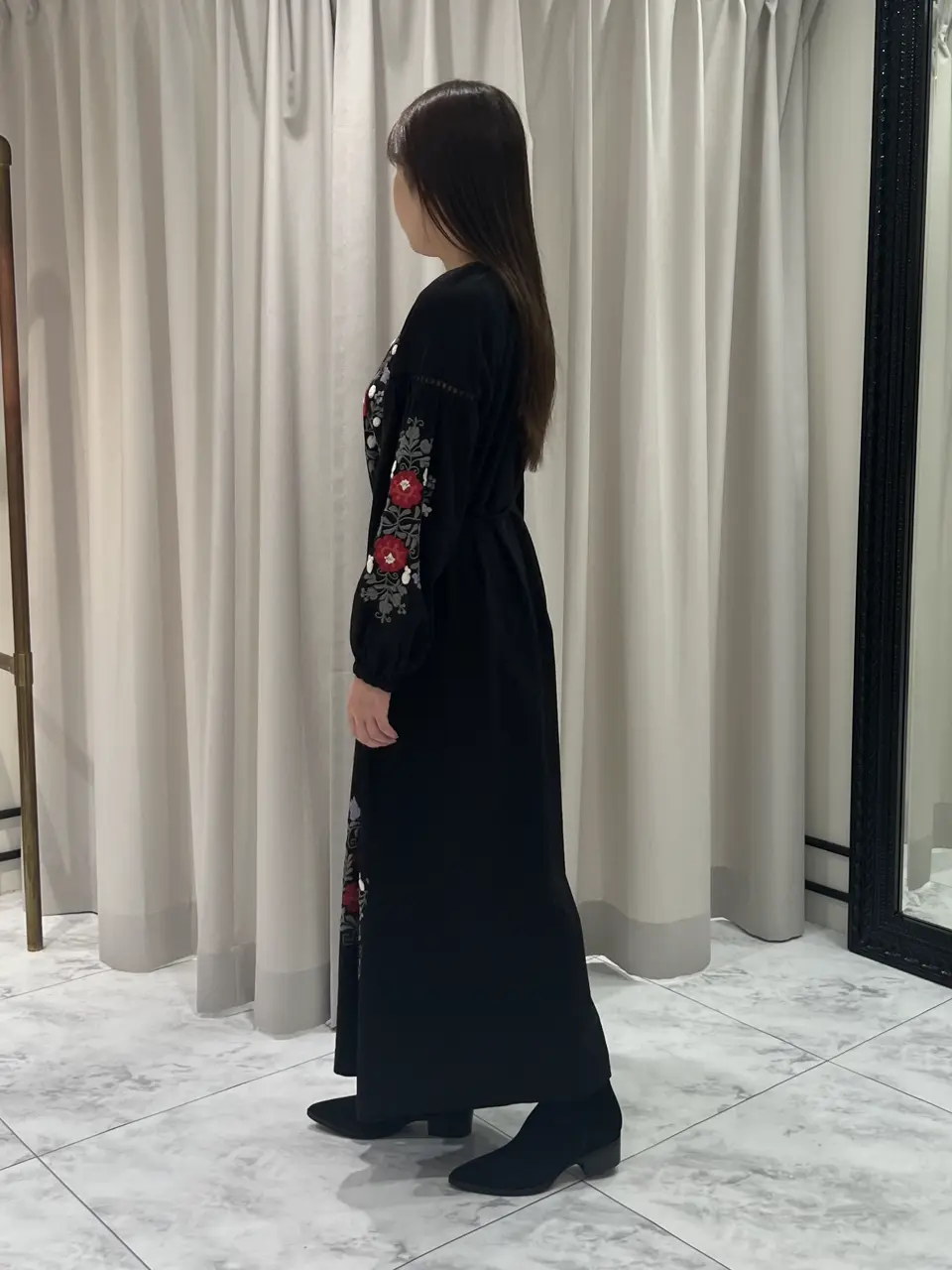 GRACE CONTINENTAL 赤坂 梨来 コーディネート画像