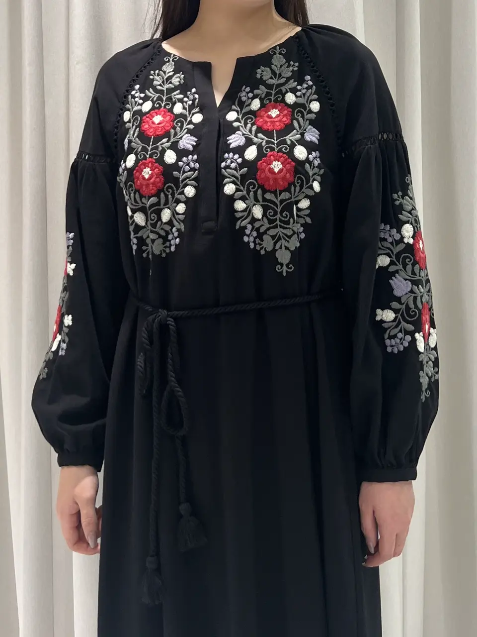 GRACE CONTINENTAL 赤坂 梨来 コーディネート画像