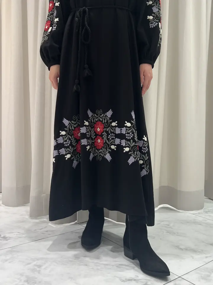 GRACE CONTINENTAL 赤坂 梨来 コーディネート画像