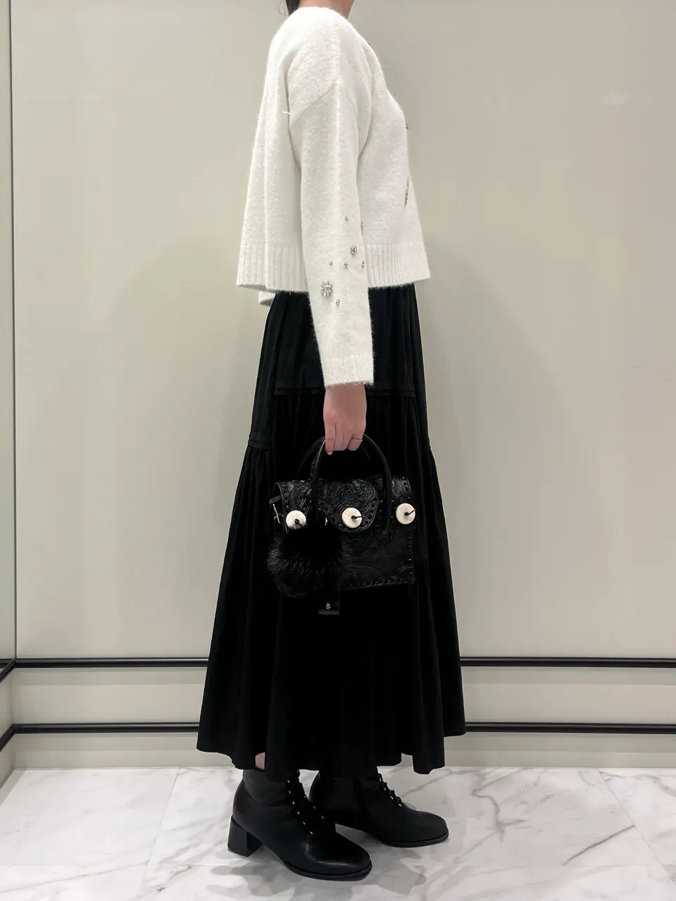 GRACE CONTINENTAL Hotei コーディネート画像