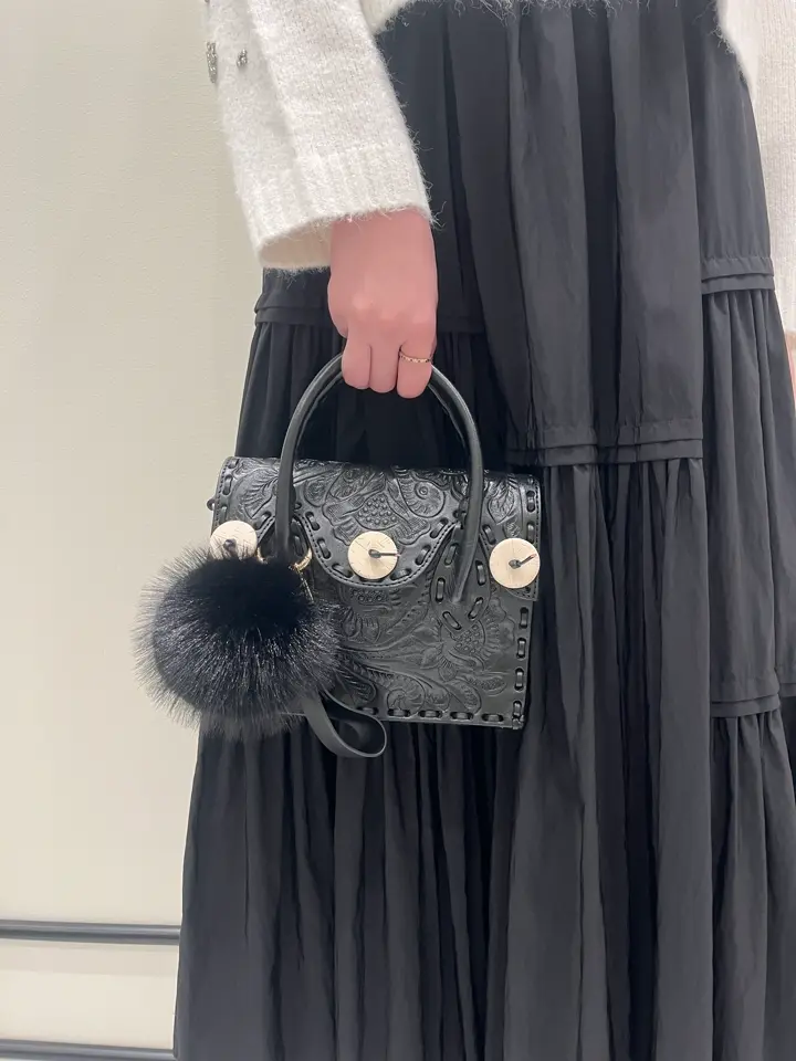 GRACE CONTINENTAL Hotei コーディネート画像