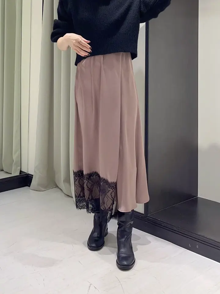 GRACE CONTINENTAL 亀田 未希 コーディネート画像