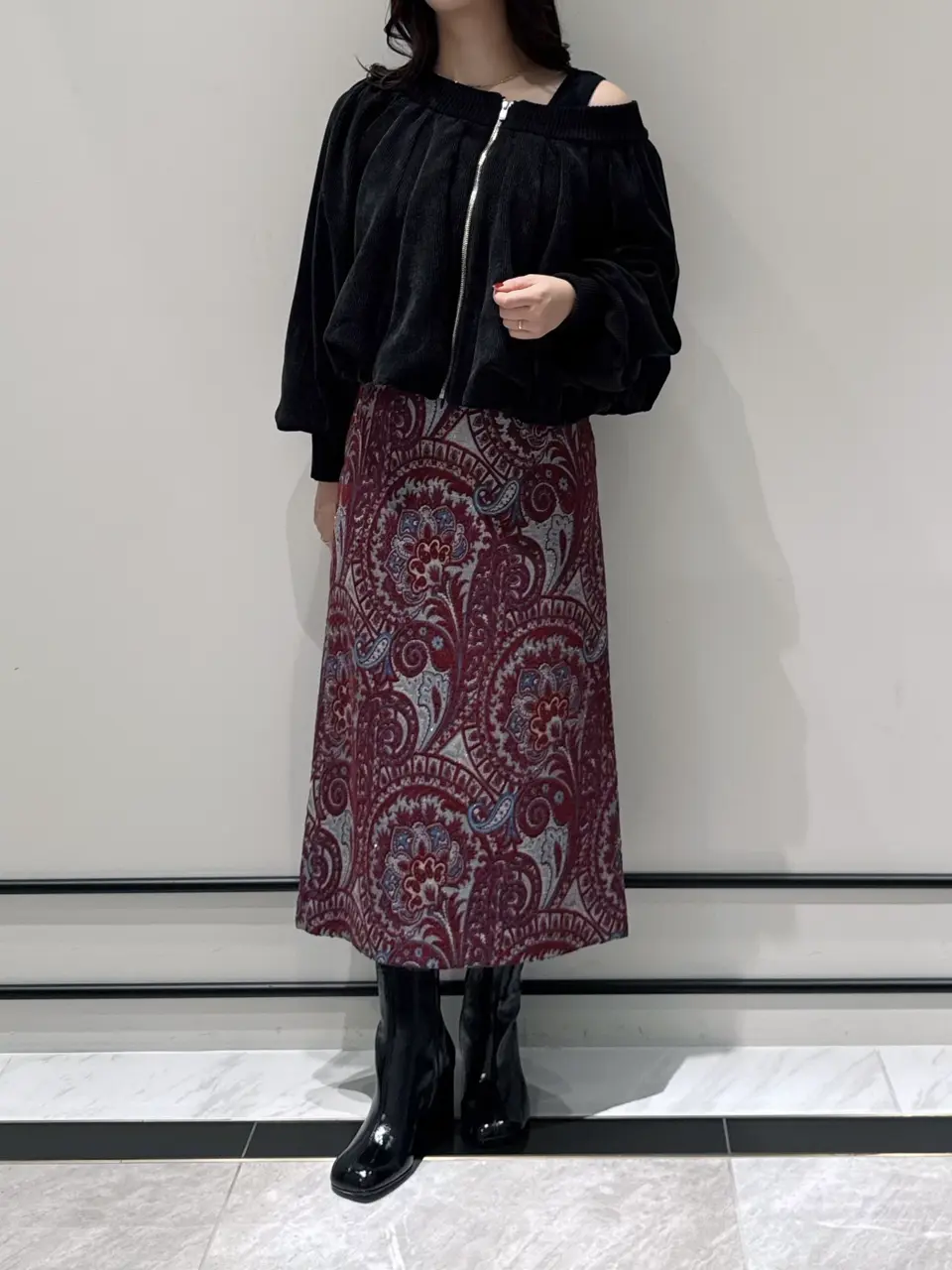 GRACE CONTINENTAL MOMOKO コーディネート画像