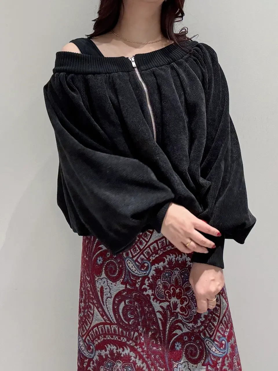 GRACE CONTINENTAL MOMOKO コーディネート画像