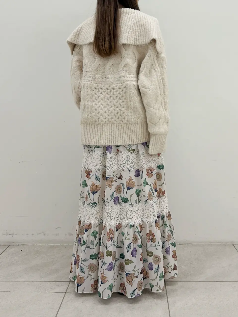 GRACE CONTINENTAL Miu Akamatsu コーディネート画像