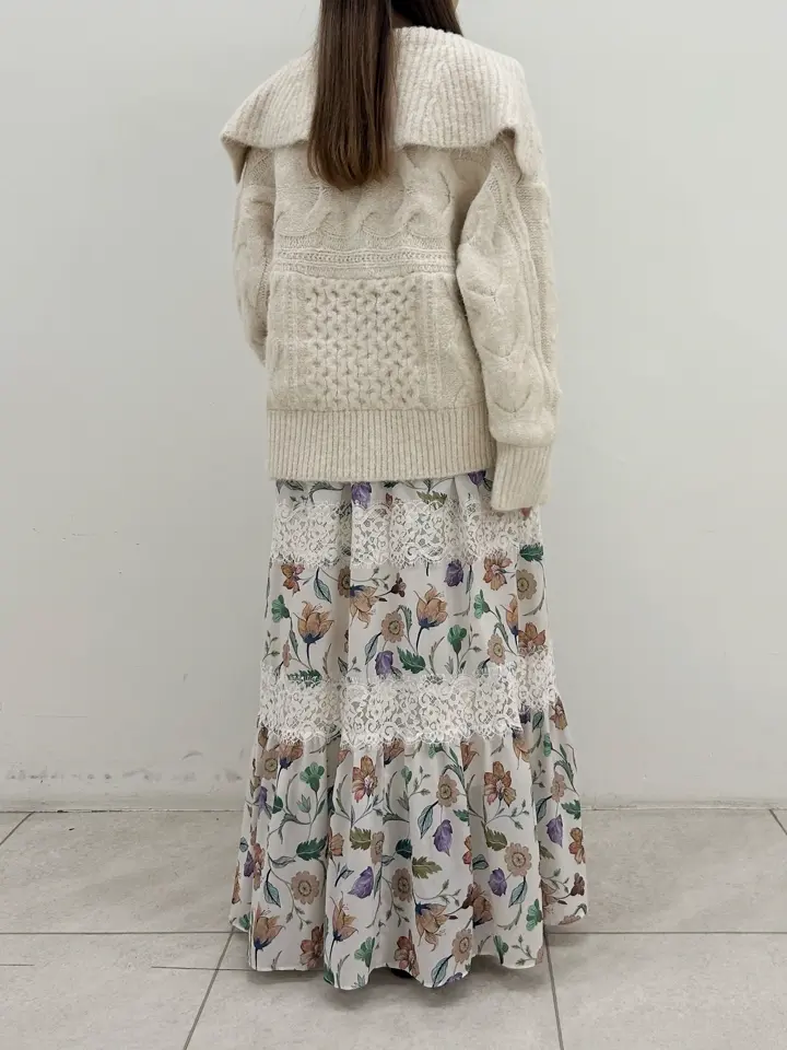 GRACE CONTINENTAL Miu Akamatsu コーディネート画像