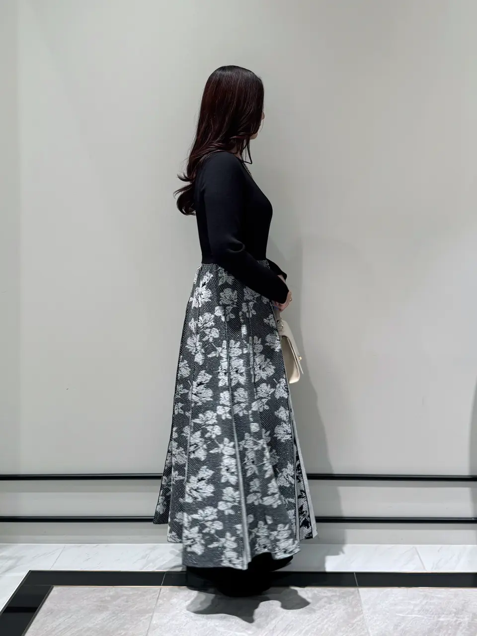 GRACE CONTINENTAL MOMOKO コーディネート画像