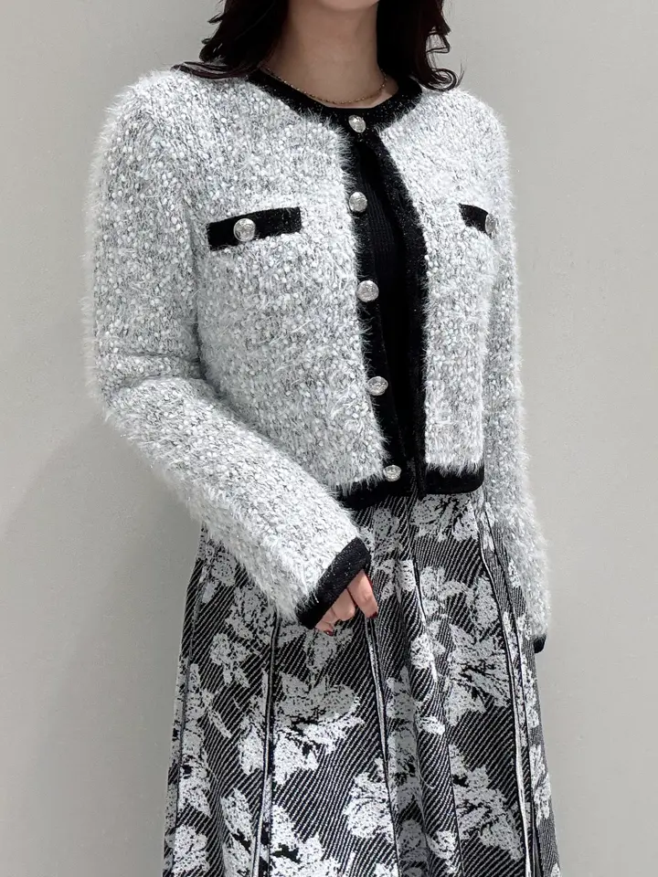 GRACE CONTINENTAL MOMOKO コーディネート画像