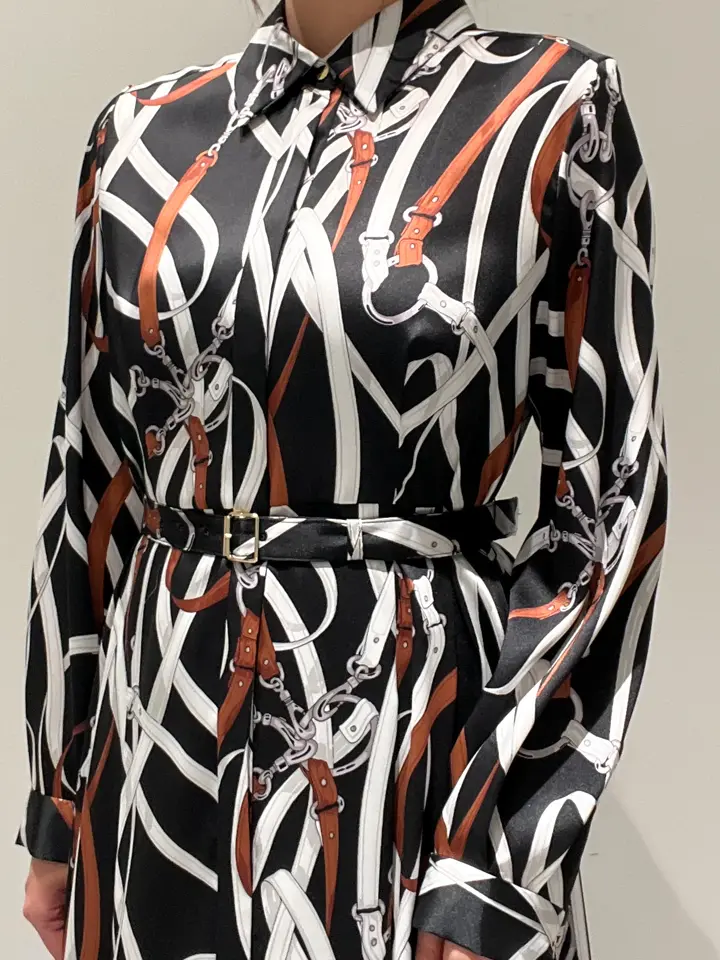 GRACE CONTINENTAL CHISAKO.S コーディネート画像