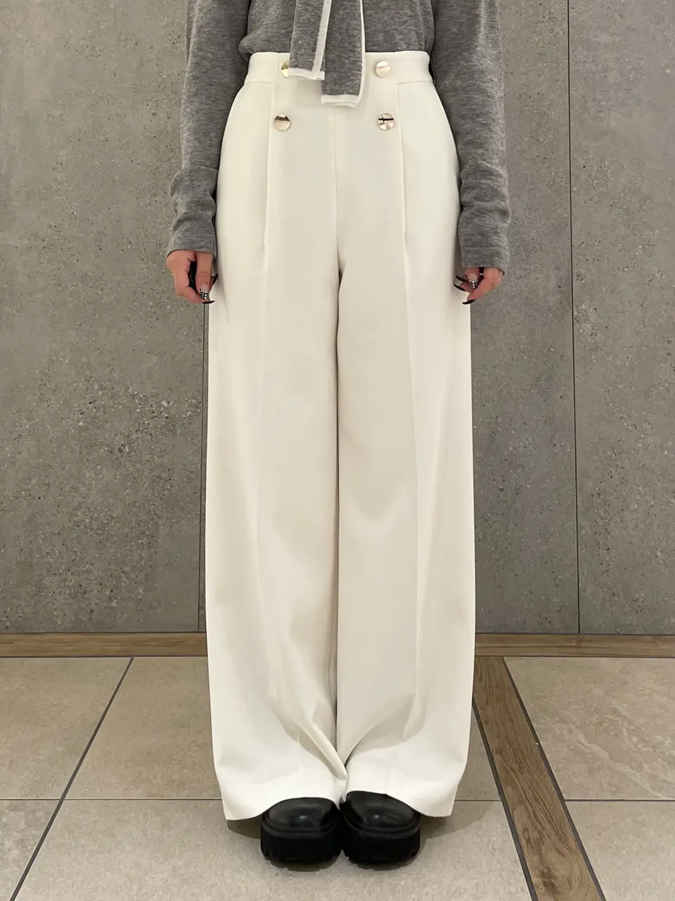 GRACE CONTINENTAL 清水　杏梨 コーディネート画像