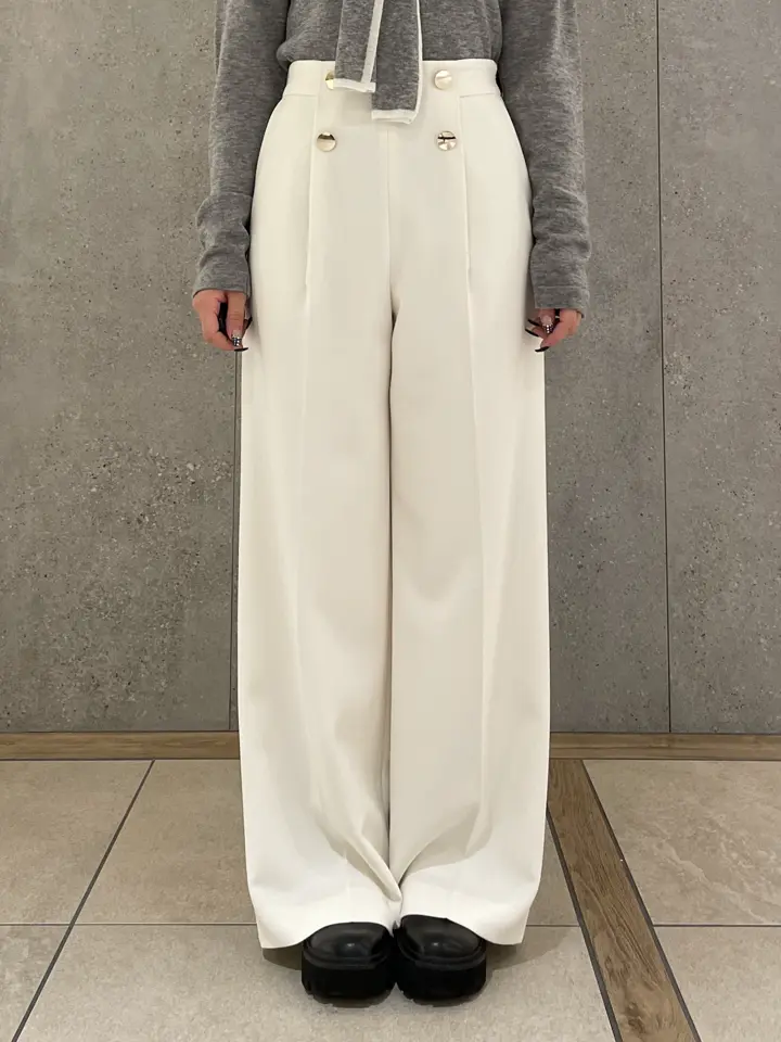 GRACE CONTINENTAL 清水　杏梨 コーディネート画像