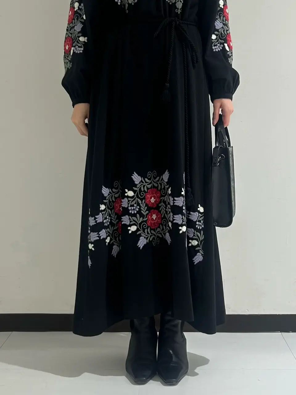 GRACE CONTINENTAL 狩野　珠季 コーディネート画像