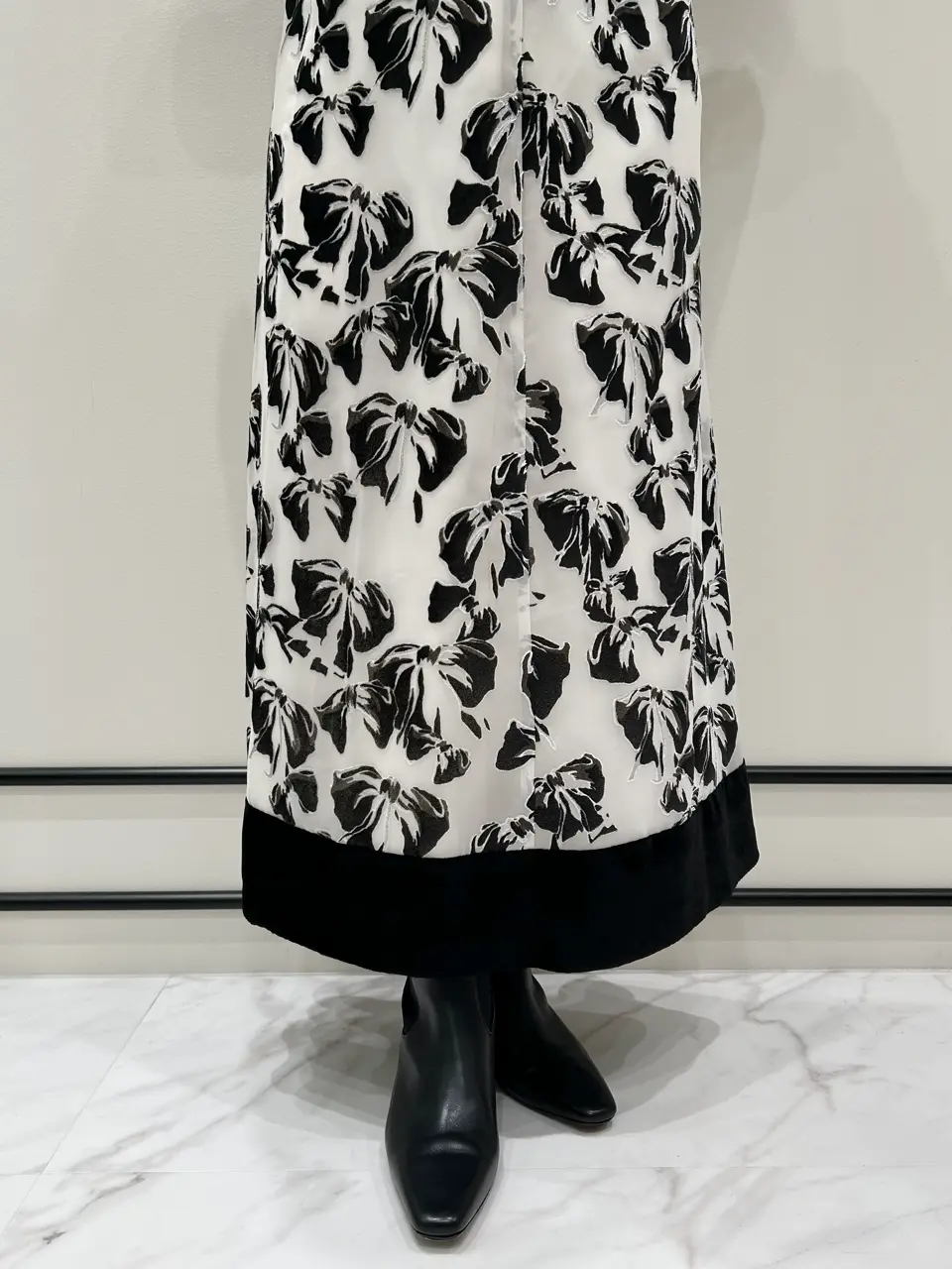 GRACE CONTINENTAL 若園　ひかり コーディネート画像