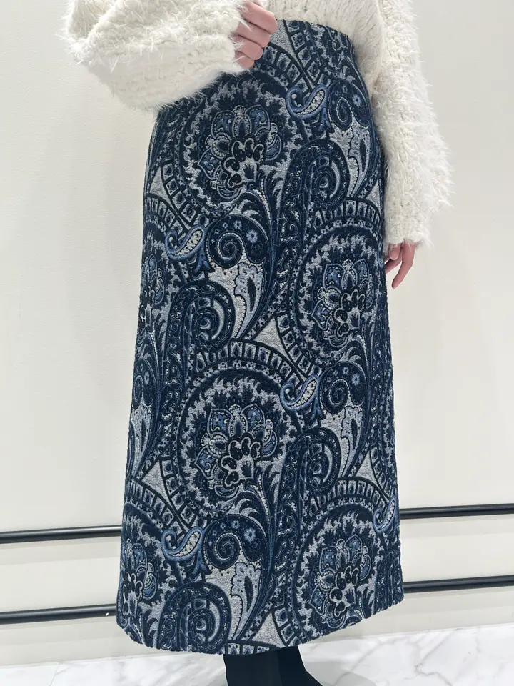 GRACE CONTINENTAL 若園　ひかり コーディネート画像