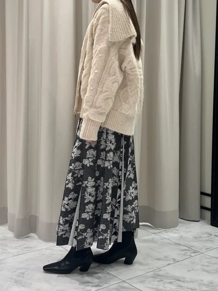 GRACE CONTINENTAL 赤坂 梨来 コーディネート画像