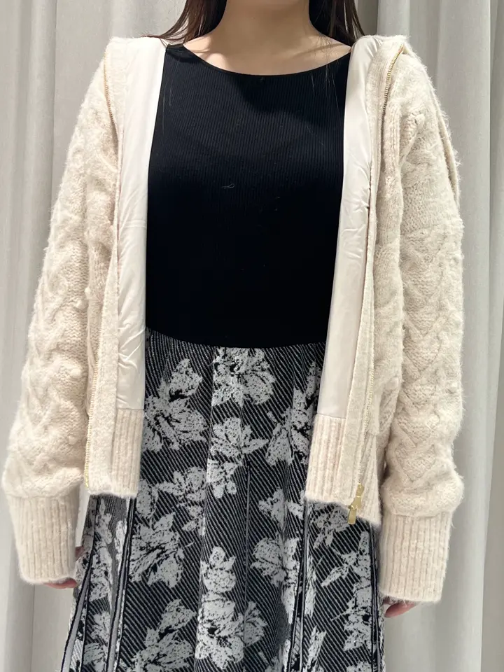 GRACE CONTINENTAL 赤坂 梨来 コーディネート画像