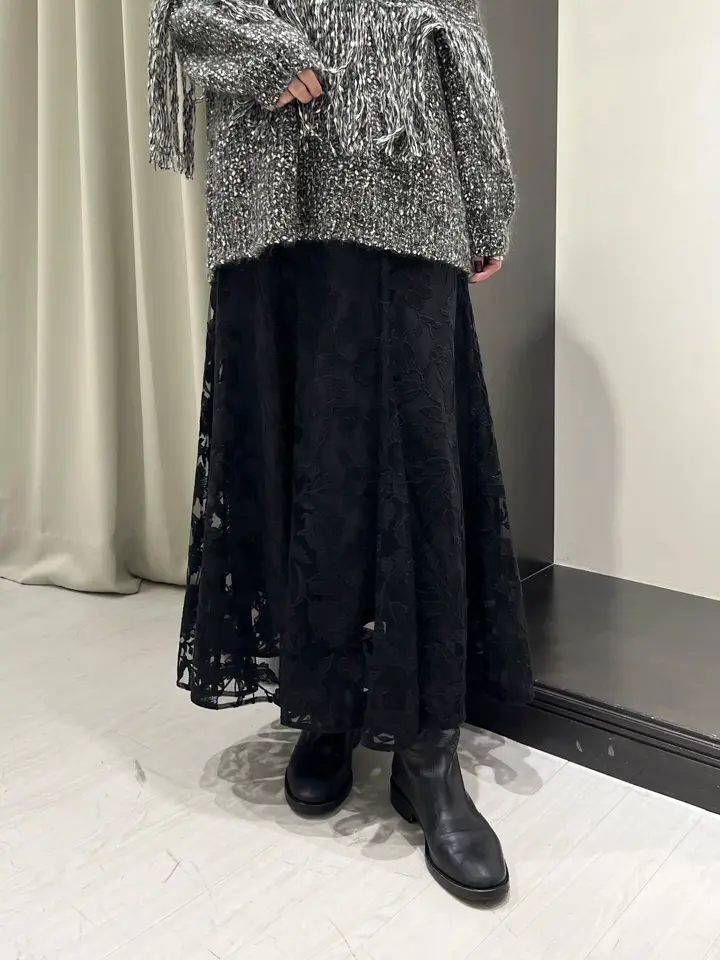 GRACE CONTINENTAL 亀田 未希 コーディネート画像